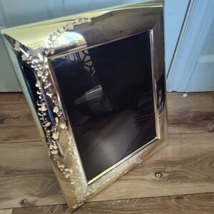 Kate Spade Silver Etched Frame